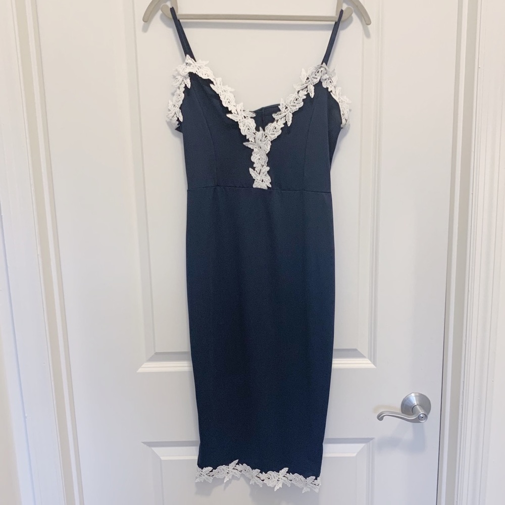 Navy Blue & White Lace Bodycon Dress